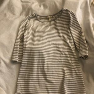 Matilda Jane small 3/4 sleeve grey white striped